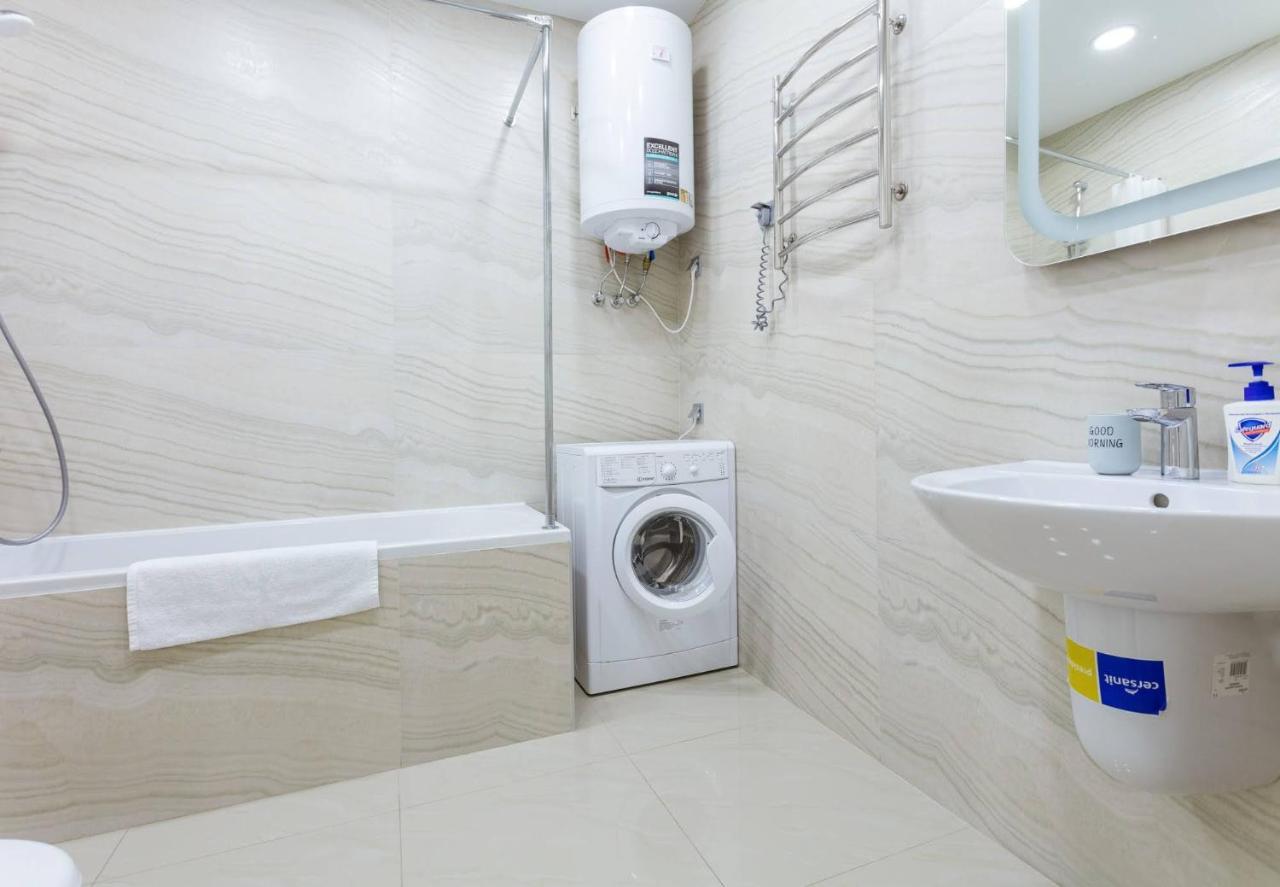 Apartamenti Gercena 35 Daire Kiev Dış mekan fotoğraf