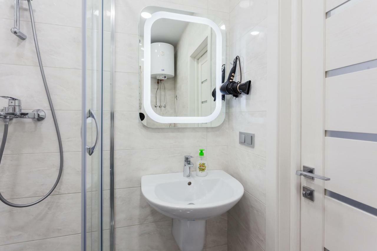 Apartamenti Gercena 35 Daire Kiev Dış mekan fotoğraf